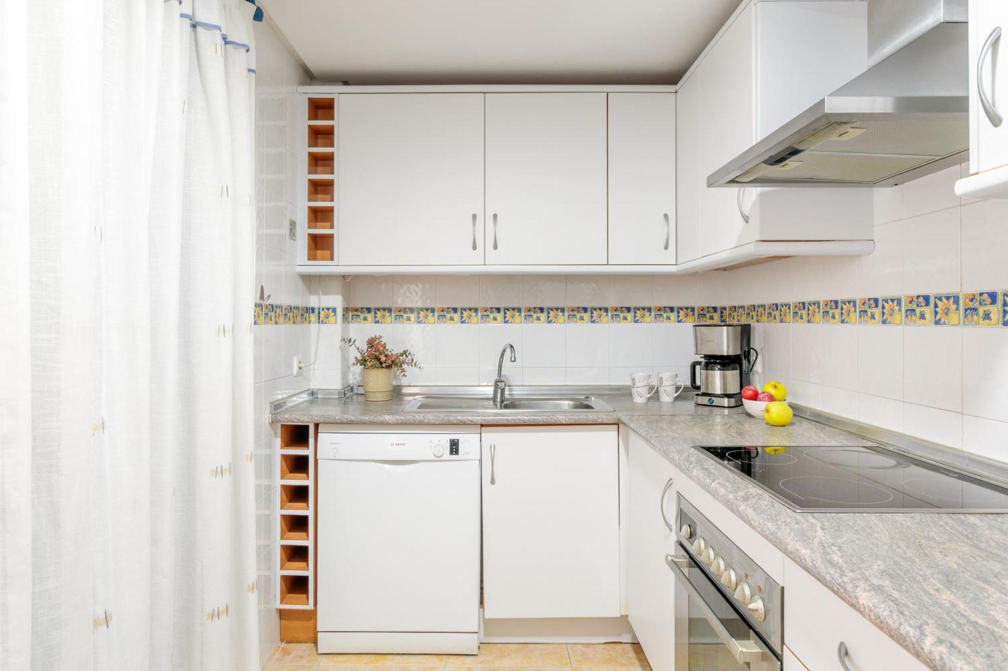 Montefaro Spacious Townhouse - Beach & Pool Санта-Пола Екстер'єр фото